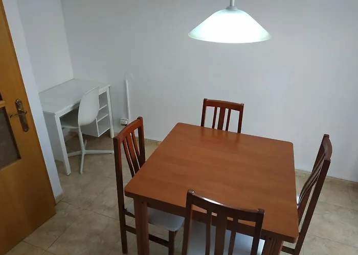 Rmm27 - Piso En Zona Tranquila De Tortosa